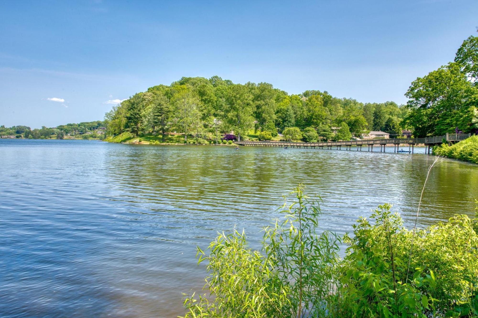 Hood Lower Lake Junaluska Exterior photo